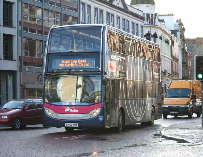 Enviro Demonstrator 2033 (NB) - York Street - January 2007