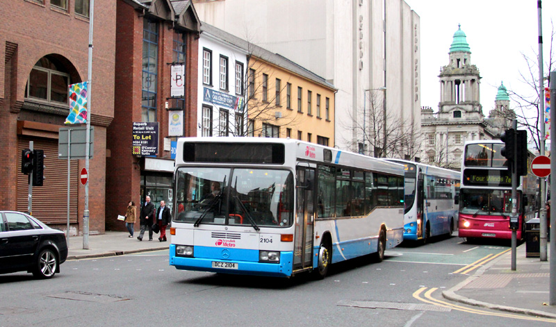 Mercedes 2104 - Belfast - Mar 2014 [ Paul Savage ]