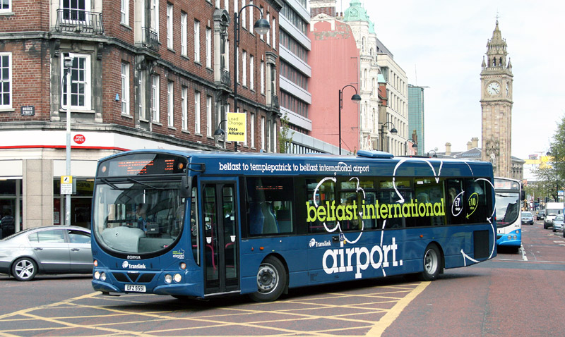 Airlink Scania 551 - High Street - Apr 2011  - [ Paul Savage ]