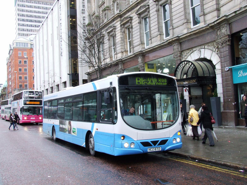 Yet another ble Scania on Metro - 713 - DSW - February 2011 - [ Stephen McKinstry ]