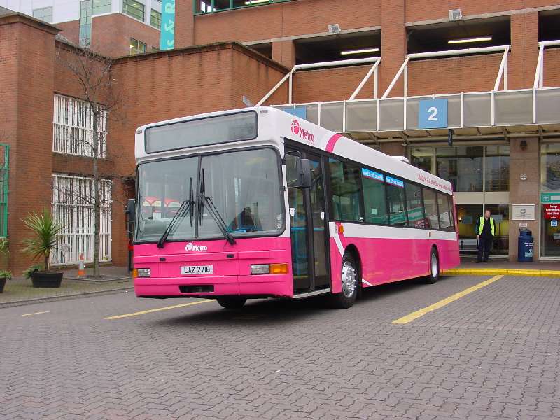 Volvo B10L 2718 - Metro livery version 2 - Belfast Dect 2004