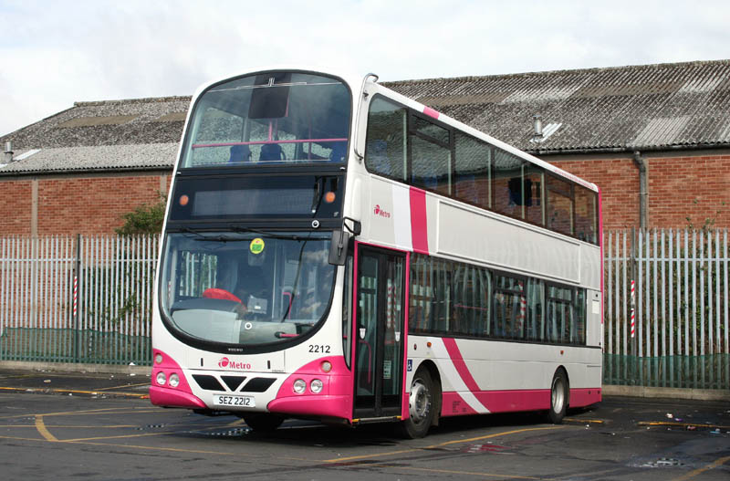 B9TL 2212 - GVS - April 2008 (Paul Savage)