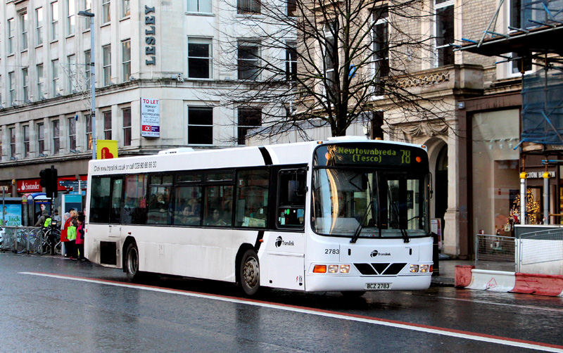 B10BLE 2783 in Engineering Float livery - Wellington Pl - Dec 14 [ Paul Savage ]