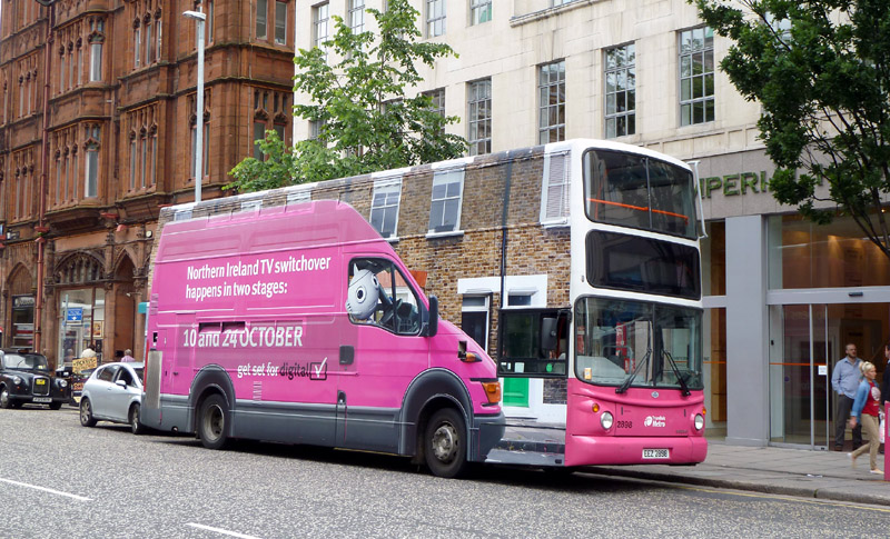 B7TL 2898 with Digital Switchover advert - DSE - June 2012  - [ Paul Savage ]