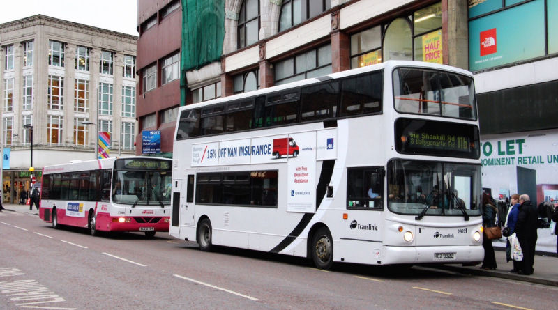 B10BLE 2783 in Engineering Float livery - Wellington Pl - Dec 14 [ Paul Savage ]